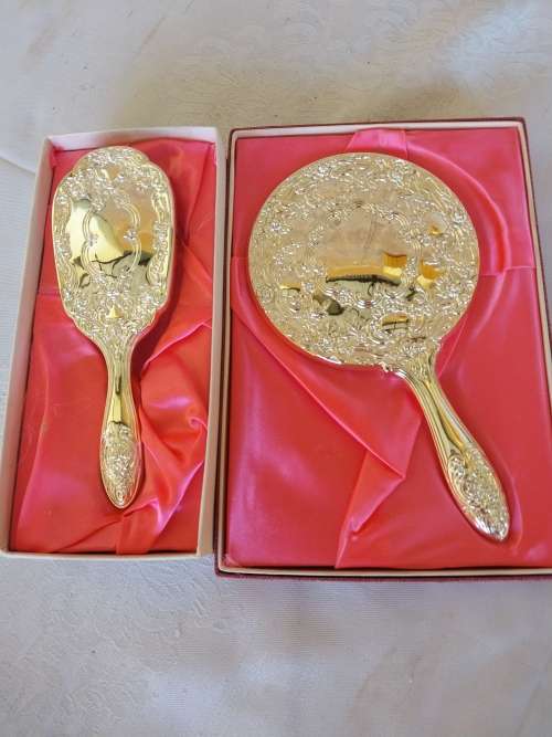 Sliver plated baby brush and mirror combo