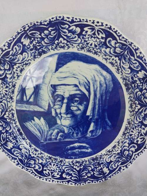 Large blue delft procelain display plate