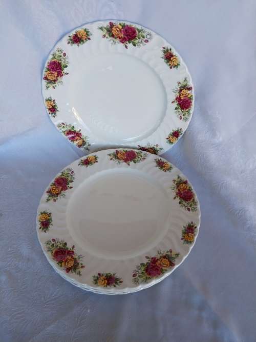 Set of six Ashley bread plates