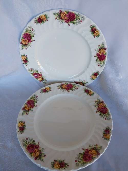 Set of six Ashley bread plates