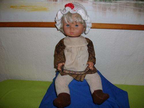 (1977) baby doll in hard plastic