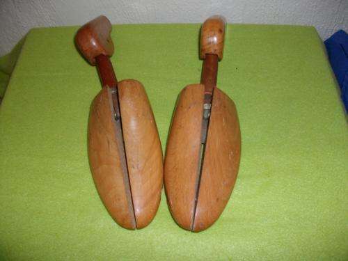 Pair of wooden shoe stretchers