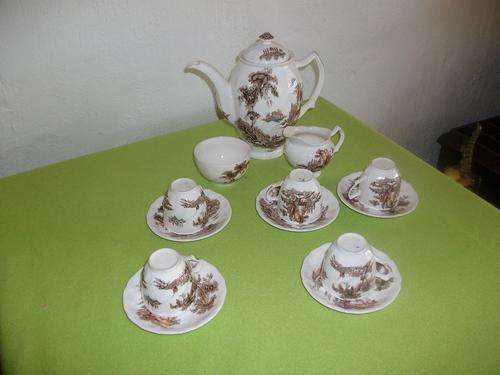 Stunning coffee set, Johson Bros
