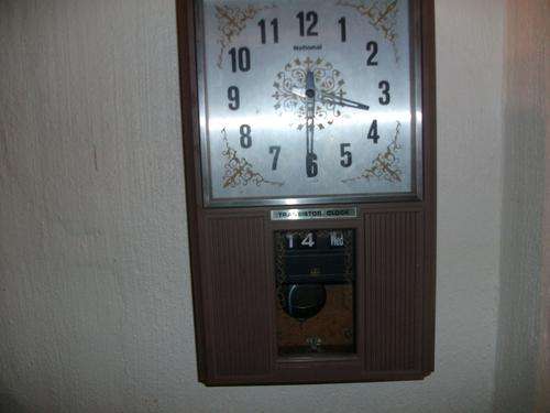 Rare 1960 Transistor clock National Japan wall clock battery operated