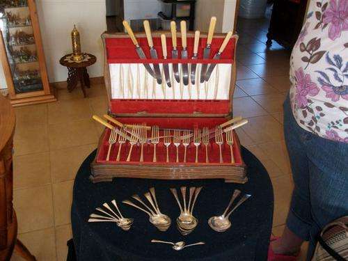 canteen set not complete +-40 pieces