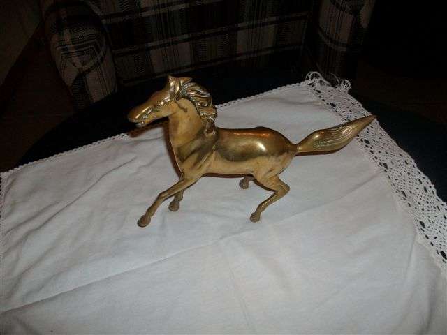 Lovely soild brass horse