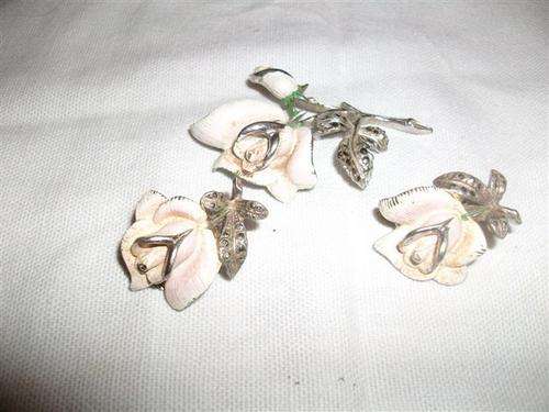 Lovely rose marquisette brooch and earrings set