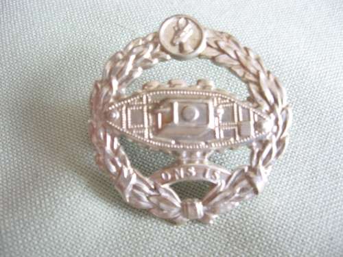 SA Tank Corps WWII cap badge