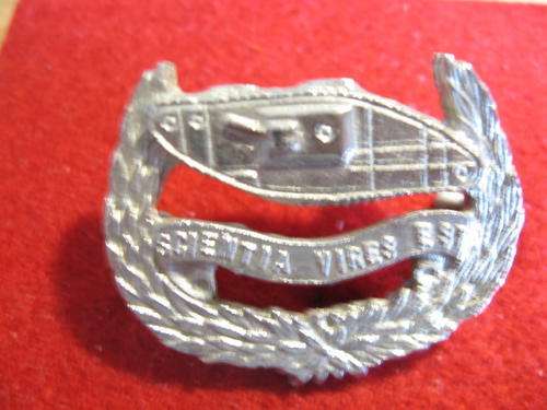 SA School of Armour cap badge