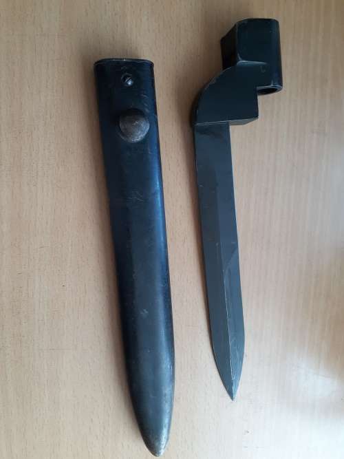 South African LE 303 Mk 9 Bayonet with Uzi blade