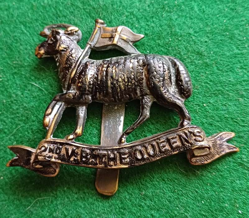 British Army, 2nd Volunteer Bn, The Queens West Surrey Regt cap badge, scarce