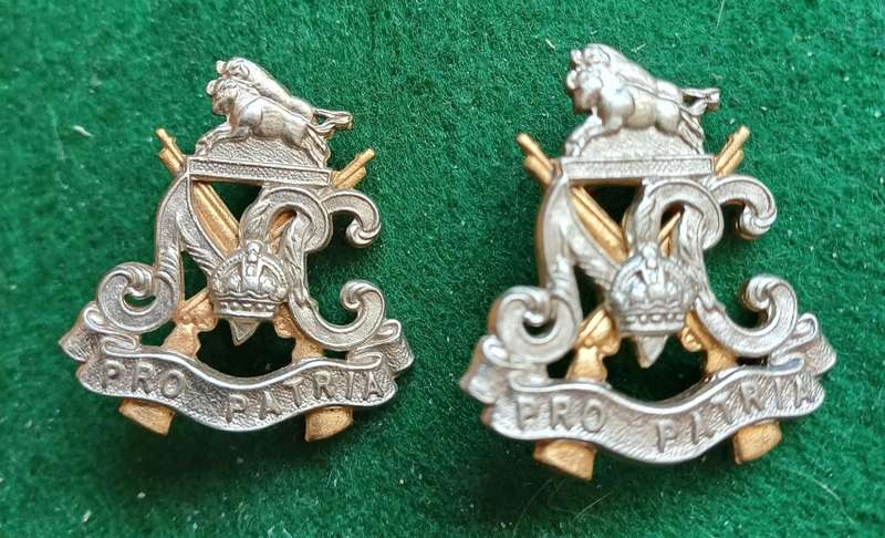 SADF Natal Carbineers BiM collar badges pair