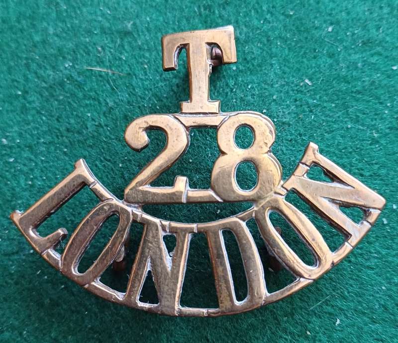 British Army, 28th County of London Regt, Artists Rifles, brass title