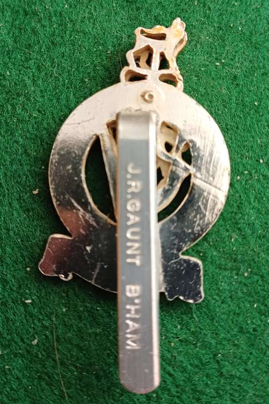 British Army, Queen`s Royal Irish Hussars,  Staybrite cap badge, Gaunt