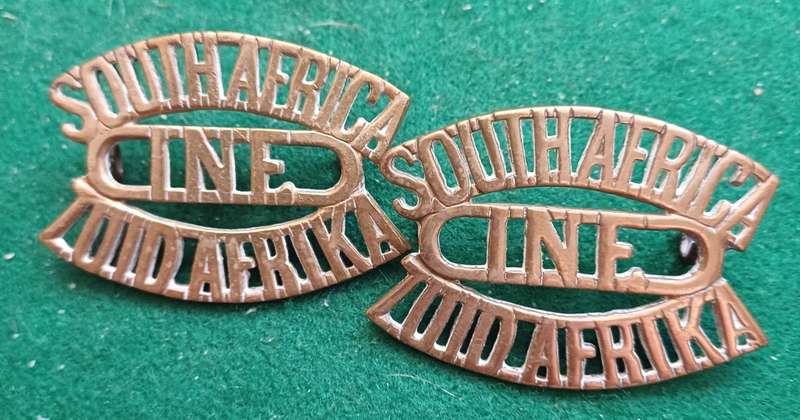 SA Brigade WWI, SA Infantry brass titles pair.
