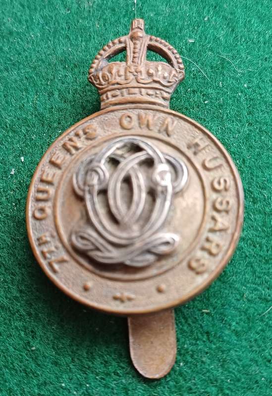 The Queens own Hussars BiM cap badge, KC