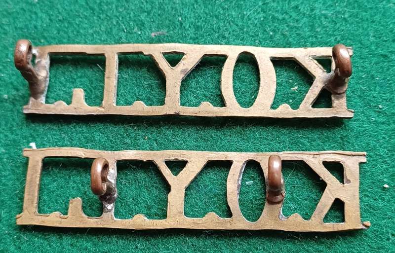 British Army, King's Own Yorkshire Light Infantry brass titles pair