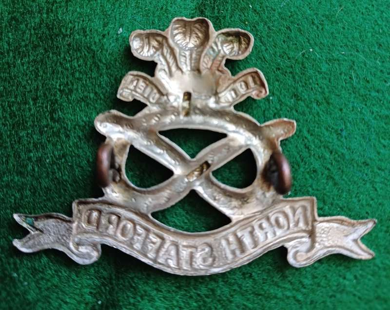 British Army, North Staffordshire Regt BiM cap badge with lugs