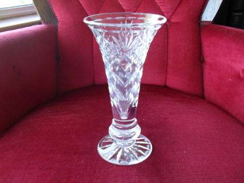 ** A WEEKEND SPECIAL**  A LOVELY TALL CRYSTAL VASE