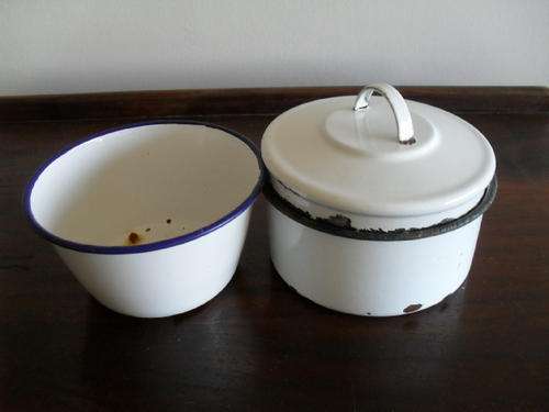 vintage ENAMEL ODDMENTS -LID,  2 x  BOWLS