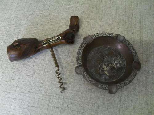 A COPPER VINTAGE ASHTRAY & A REINE PEDAUQUE CORKSCREW