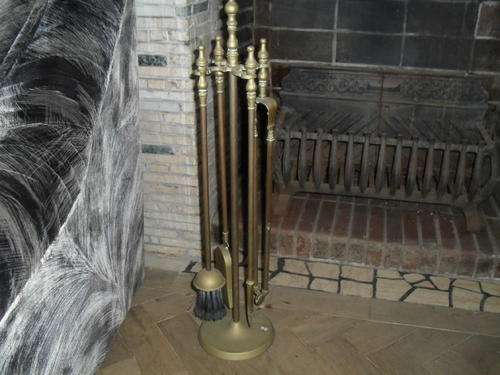 LOVELY LARGE VINTAGE BRASS FIRE IRONS - 65cm tall, base 15cm wide.