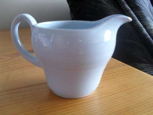A GORGEOUS BOOTH CREAMER / MILK JUG