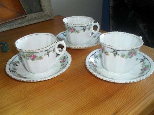 3x ENGLISH PHOENIX made in England DUOS -CUPS AND SAUCERS