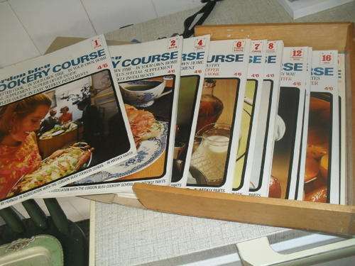 1-19 A COMPLETE CORDON BLEU COOKERY COURSE  -still in original box.