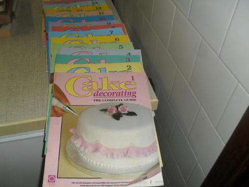 NO. 1 - 15  CAKE DECORATING  The Complete Guide - ORBIS PUBLISHING HOUSE
