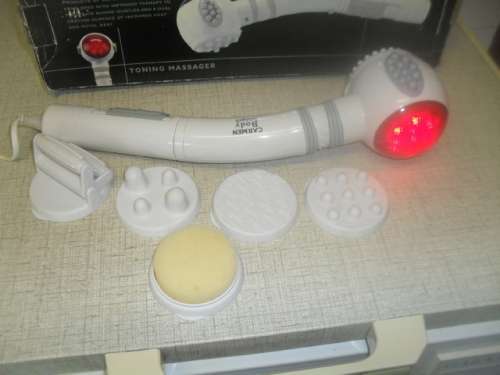 (mh)CARMEN PARIS TONING MASSAGER -INFRARED with an extendable handle and rotating massage head