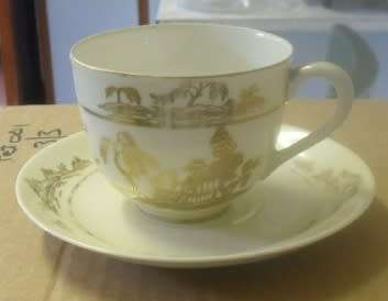 *# GORGEOUS THIN VINTAGE PORCELAIN JAPAN NORITAKE DUO -gold oriental embossed