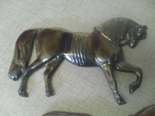 *# A CAST IRON LIKE / BRONZE  ? WALL MOUNT HORSE - 27 x 18cm