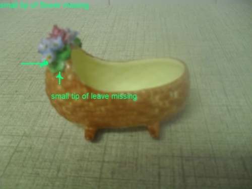 *# A VINTAGE BONE CHINA MINIATURE COALPORT CRADLE NO. AD1750