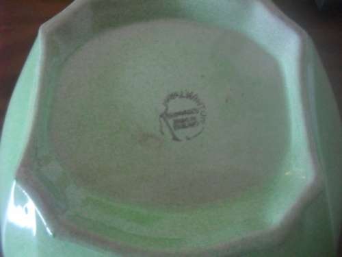 *# A VINTAGE LIMEGREEN ROYAL WINTON GRIMWADES FRUIT BOWL - METAL RIM