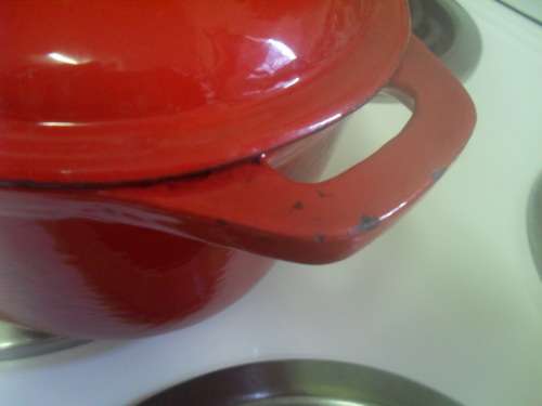 VINTAGE OVAL EETRITE ENAMELLED CAST IRON - DUTCH OVEN / CASSEROLE 29x21x10cm deep
