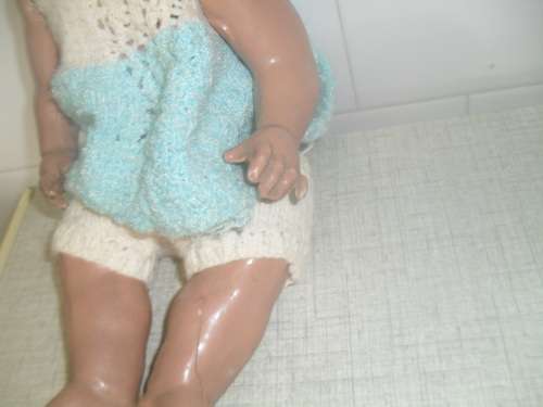 *## GORGEOUS VINTAGE BABY FACE COMPOSITE DOLL - 37cm tall, HEAD 31cm CIR.