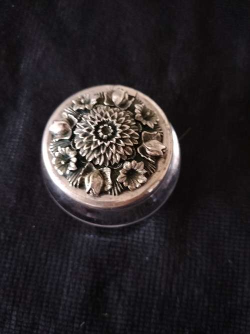 * # A VINTAGE CRISTALL PUTHOD GLASS RING HOLDER