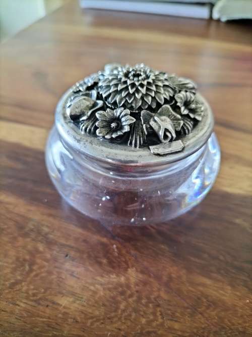 * # A VINTAGE CRISTALL PUTHOD GLASS RING HOLDER
