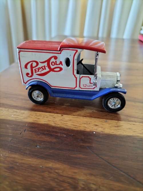 *#A VINTAGE MATCHBOX LESNEY FORD 1912 TRUCK marked PEPSI COLA  1978