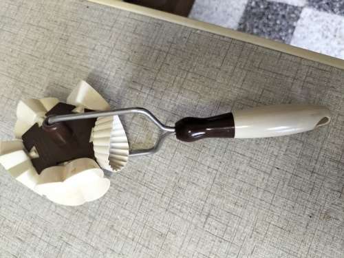 German design biscuit / cookie cutter wheel