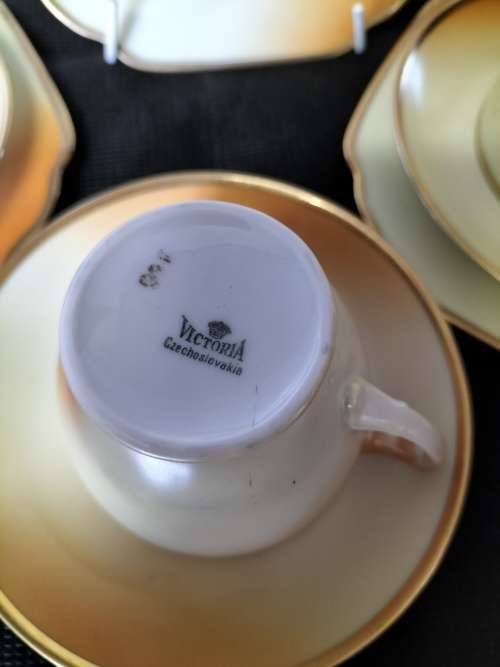 *##3x GORGEOUS CZECHOSLOVAKIA TRIOS PORCELAIN