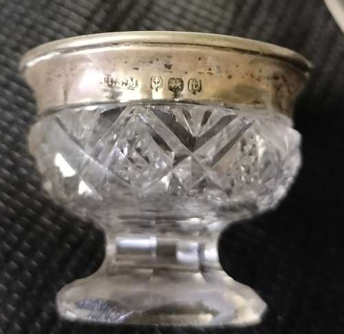 *. #ANTIQUE SILVER LIDDED LADIES DRESSING TABLE PERFUME SET