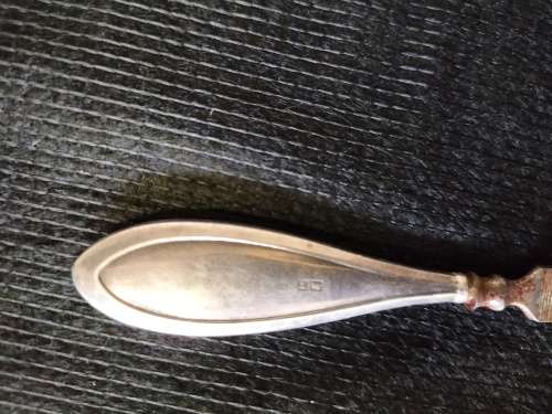 An ANTIQUE SILVER HANDLED LADIES MANICURE TOOL -NAIL FILE 12cm