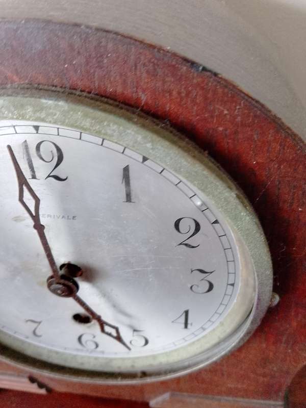 ANTIQUE PERIVALE WIND UP MANTEL PIECE CLOCK