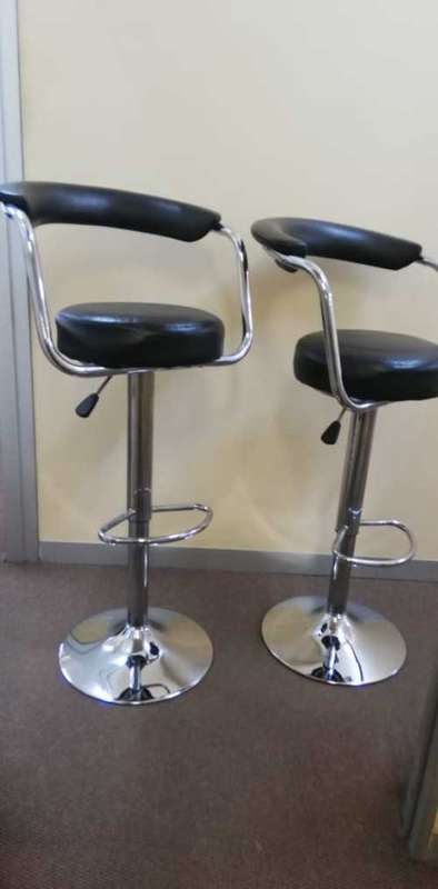 Black & Chrome Bar Stool