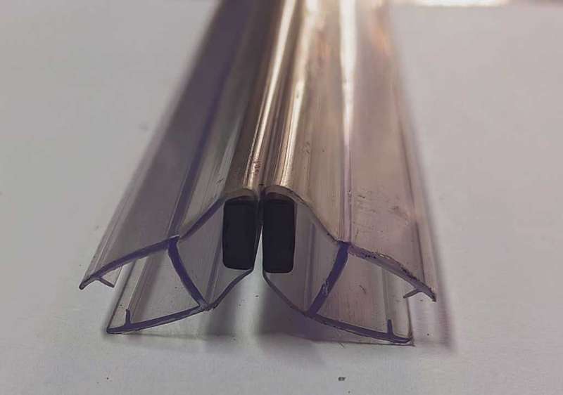135 Degree Magnet Seal