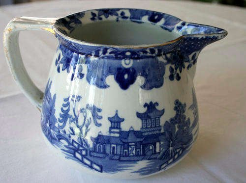 BURLEIGH WARE BURGESS AND LEIGH WILLOW JUG OR PITCHER - VINTAGE 1930's - SEE PHOTOS TO APPRECIATE