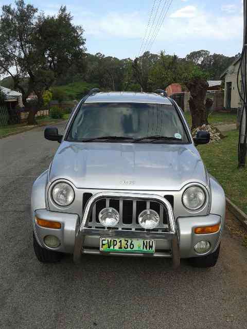 2002 JEEP CHEROKEE 3.7 LIMITED 4X4