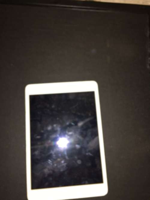 Ipad mini White 16GB Wifi only